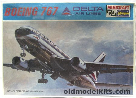 Hasegawa 1/200 Boeing 767- Delta Air Lines, 1215 plastic model kit